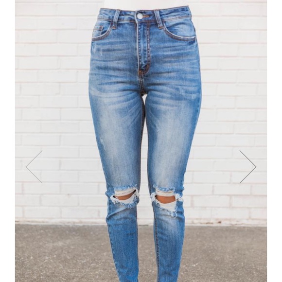 Pink lily “The Maggie”  skinny jeans - Picture 2 of 3